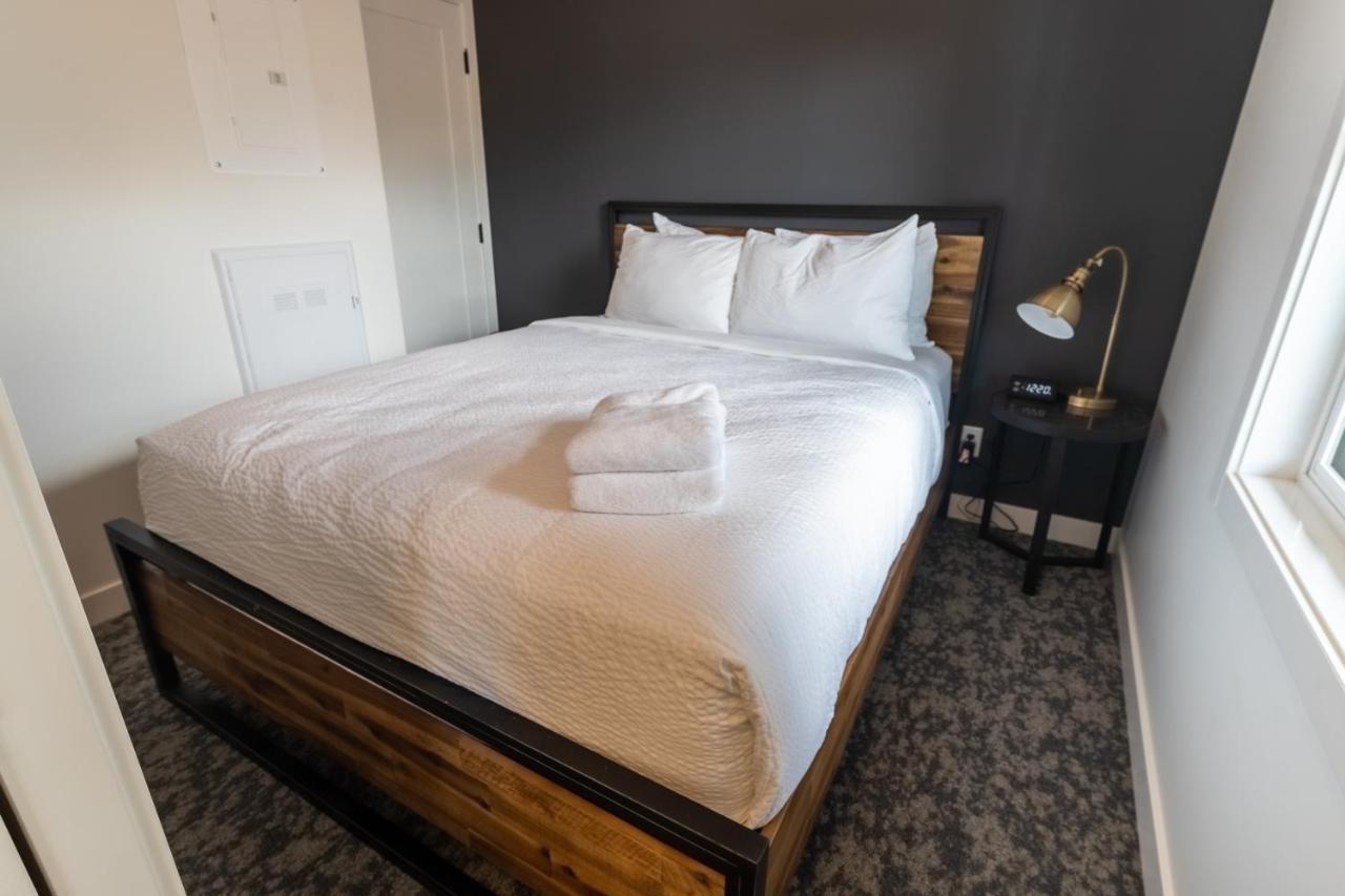 Basecamp Suites Canmore Zewnętrze zdjęcie