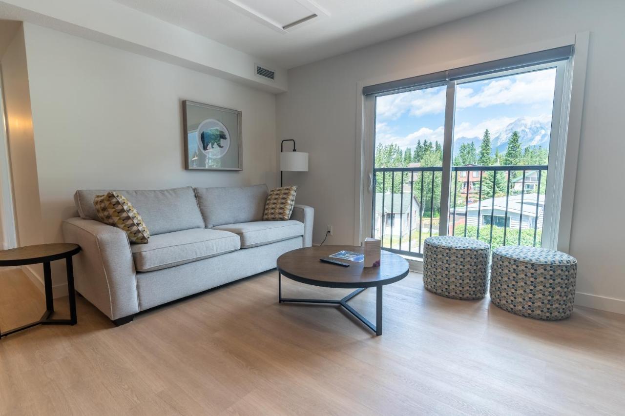 Basecamp Suites Canmore Zewnętrze zdjęcie